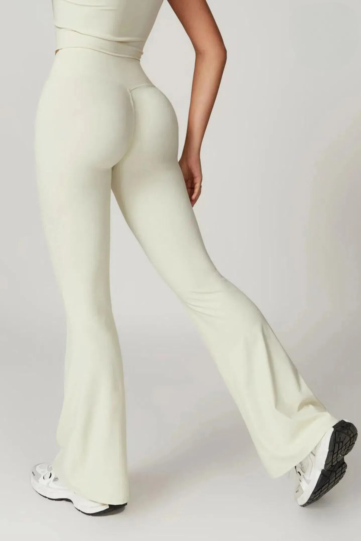 Bibiana – Minimalist design – Workout leggings