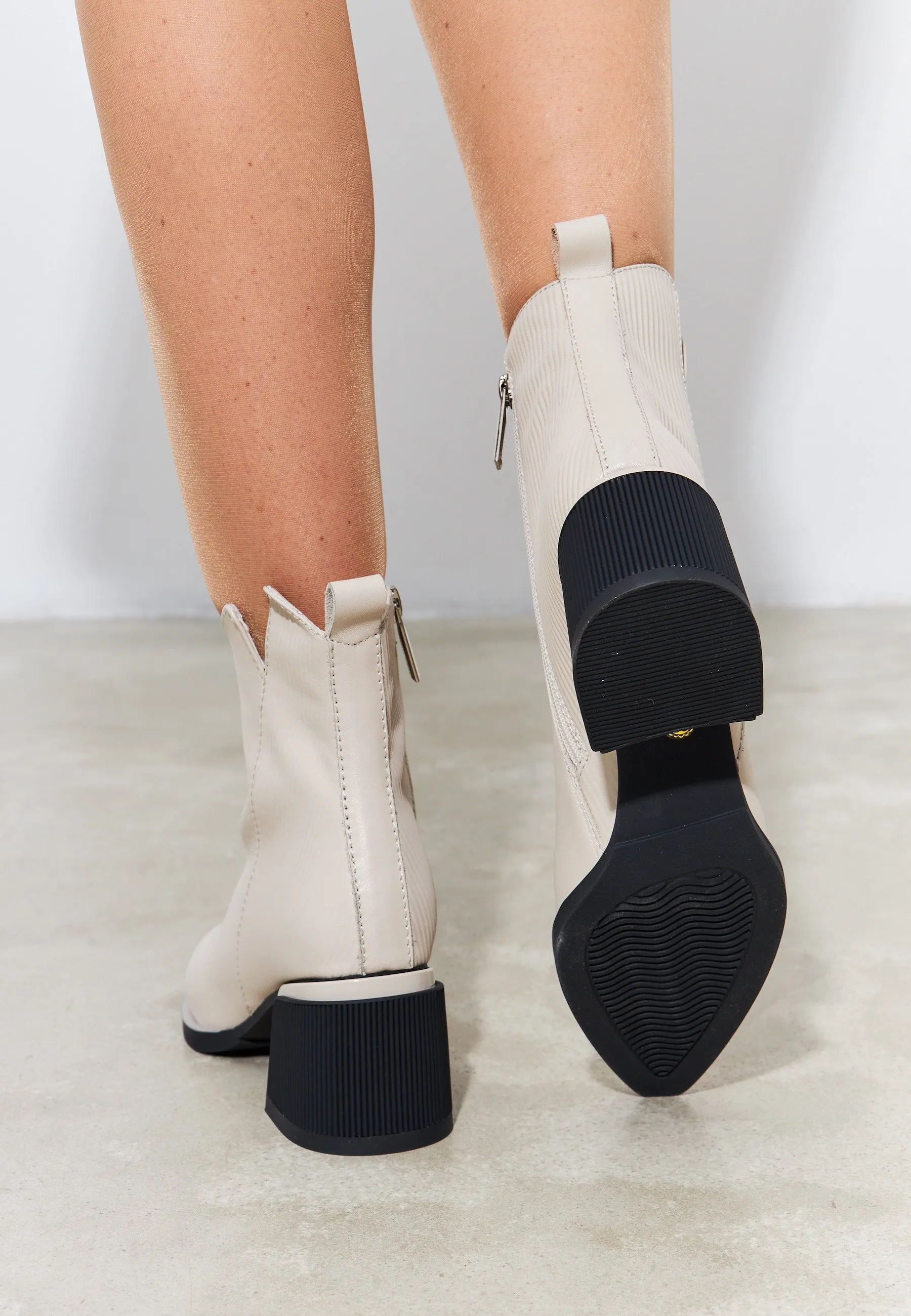 Casual Ankle Boots - Beige