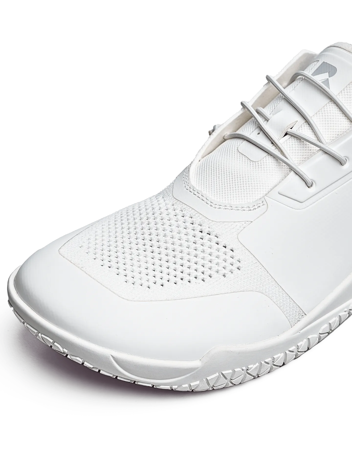 Legend Hybrid Barefoot Trainer White