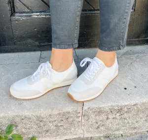 Mia Kable White Sneaker