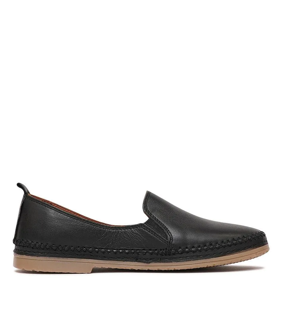 Siarra Black Leather Flats